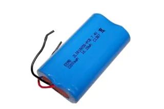 Аккумулятор АКБ 2LIR18650 2200mAh 7,4В